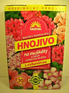 Biomin hnojivo na muškáty a jiné balkónové rostliny 1kg