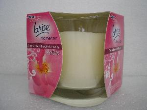 Brise Moments svíčka Bílý květ&pivoňka 135g
